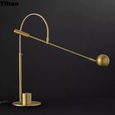 Beli Lampu Meja Finish Kuningan yang Dibakar untuk Hotel dan Rumah Gaya Kristal pembuatan online