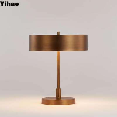 Beli Yihao Grosir Perunggu Body Table Lamp dengan Linen Shade dan 2700K Warm White LED Light pembuatan online