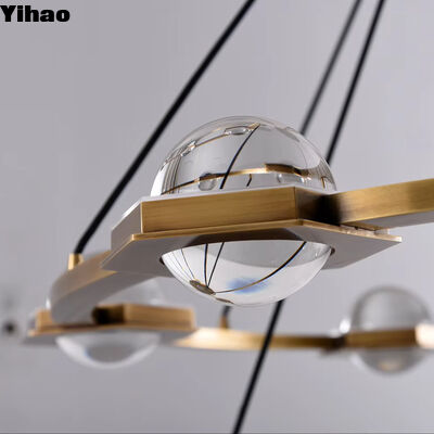 Brass Body Crystal Shade Chandelier dengan 3500K Warm White LED untuk ruang tamu dan dapur