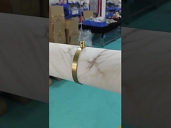 Fokus pada produksi perlengkapan pencahayaan kuningan yang disesuaikan